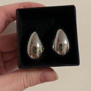 Silver Teardrop Earrings